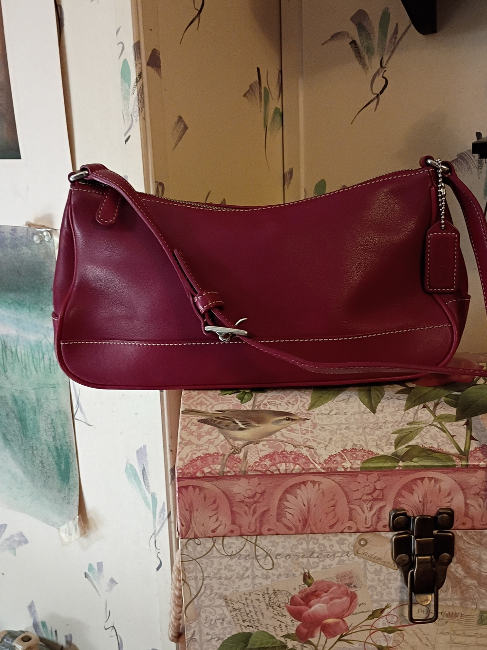 COACH Burgundy Leather Shoulder Bag with Adjustable Strap